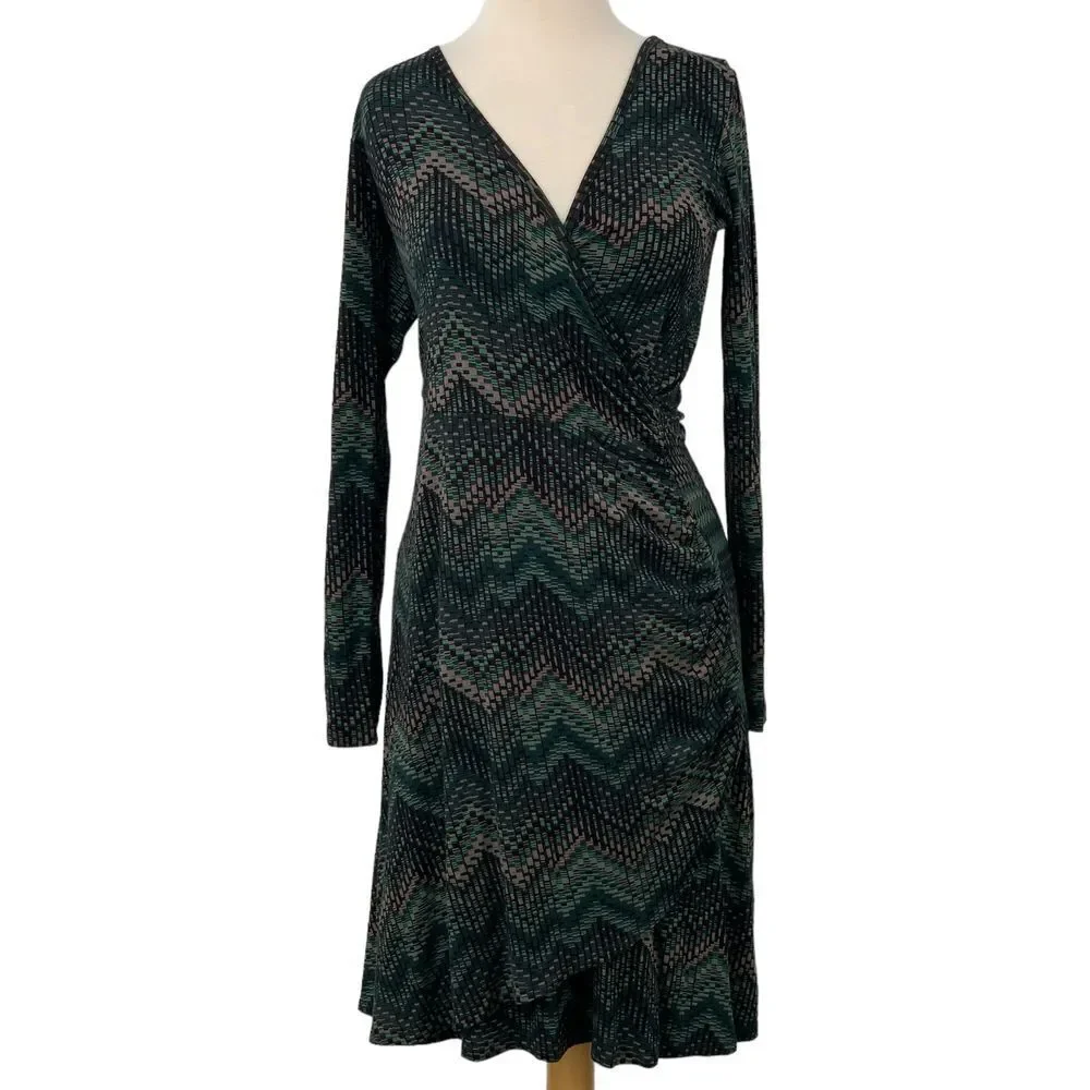 black and green chevron dress Lisa Dress : Green Chevron